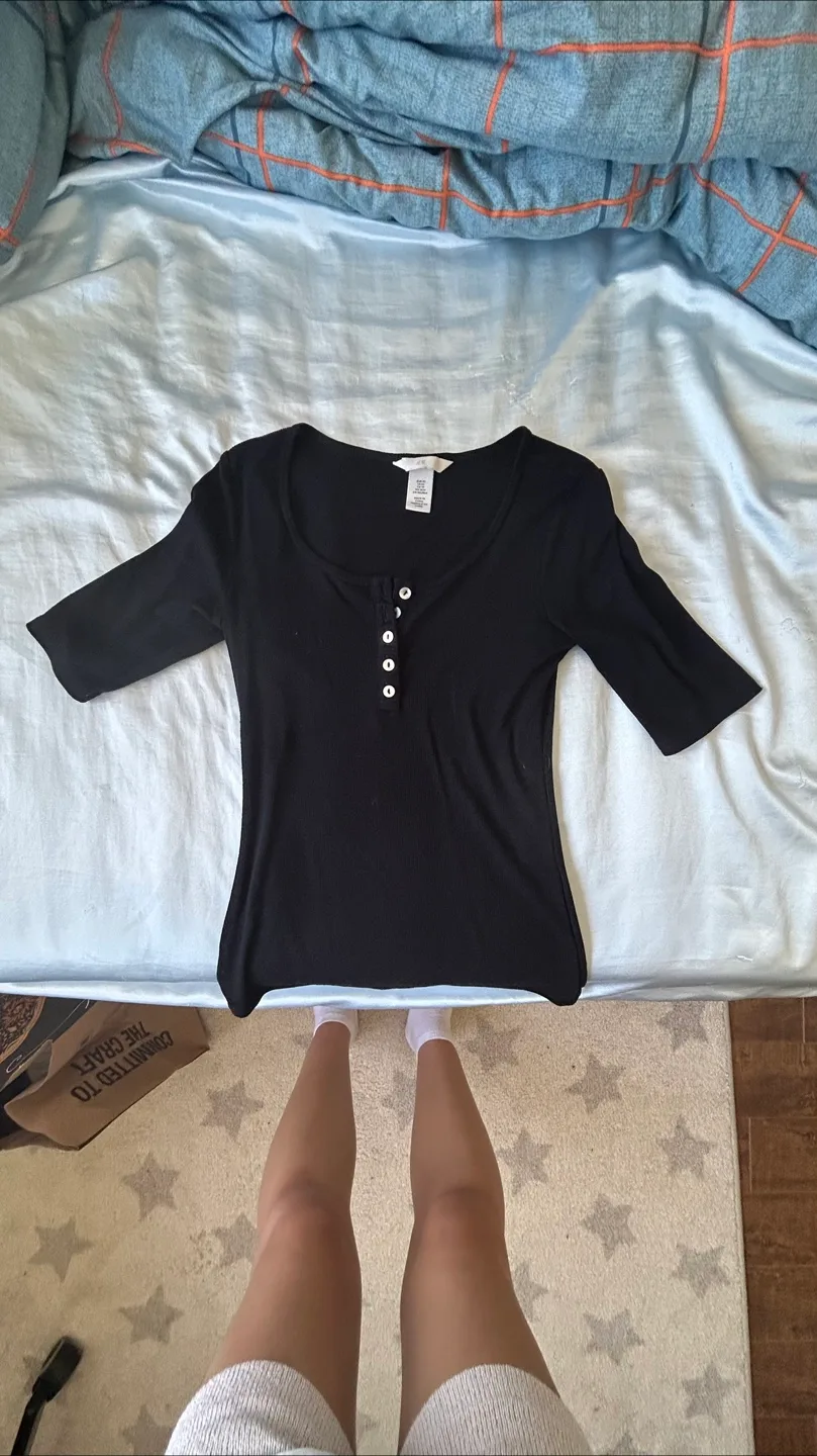 H&M Black Ribbed Top - Size S thumbnail