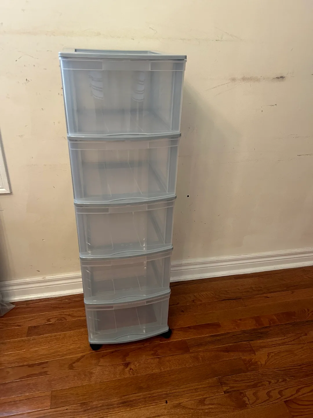 5-Drawer Plastic Storage Tower *MOVING SALE* thumbnail