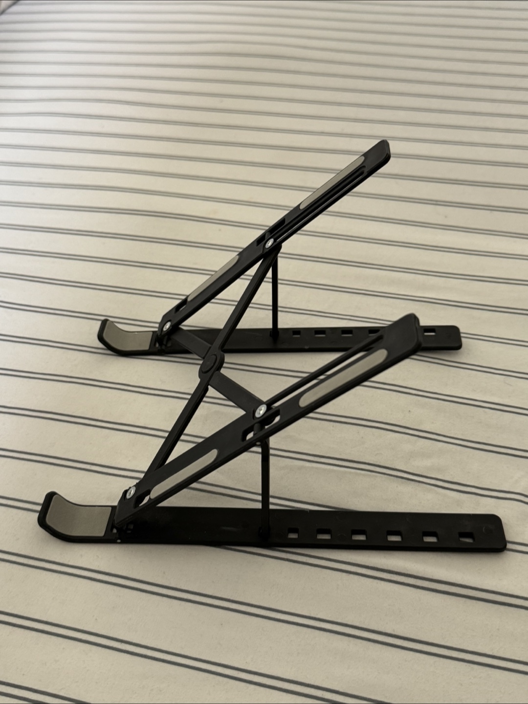 Adjustable Portable Laptop Stand - Black - photo 2