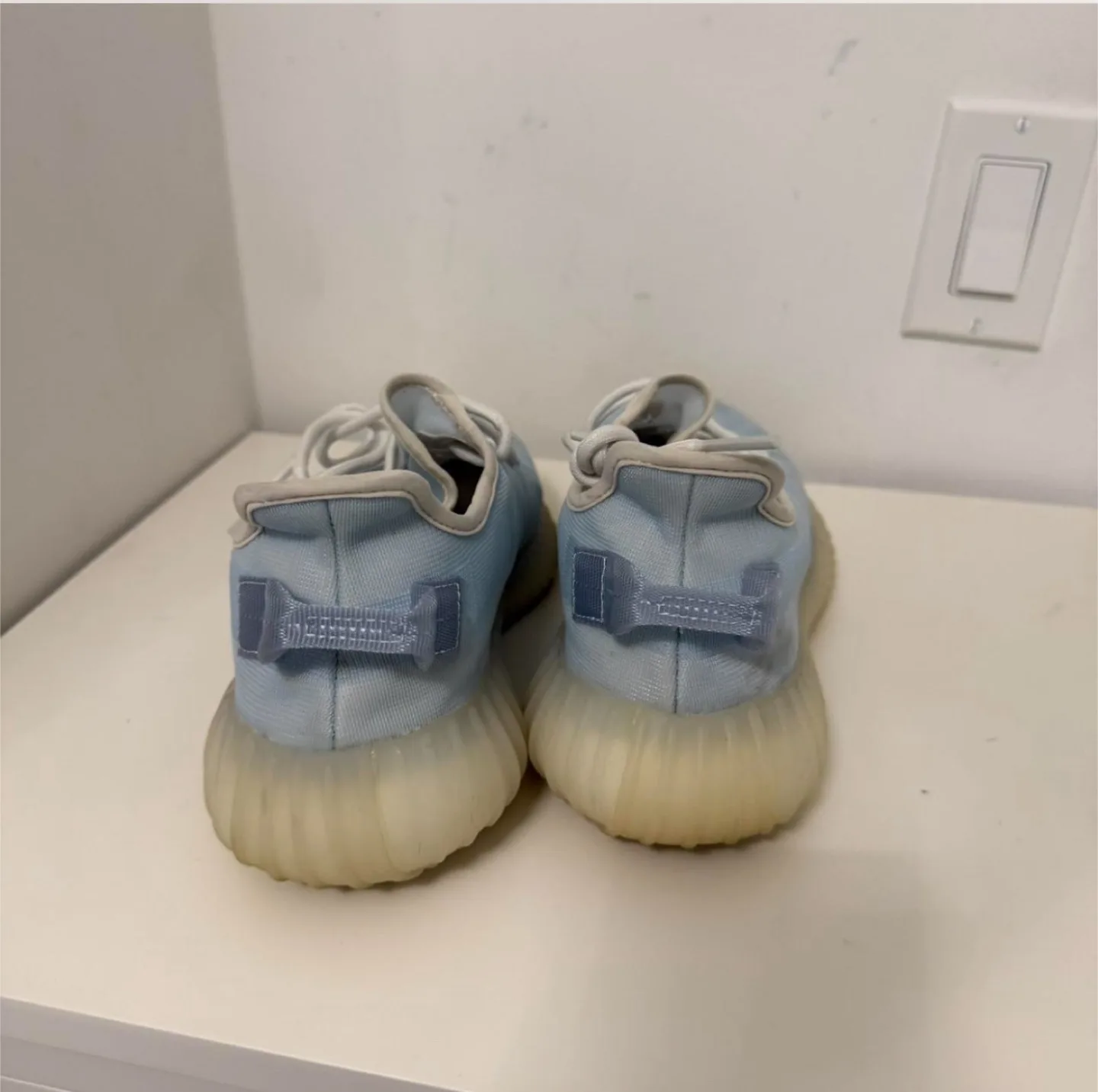 Adidas Yeezy Boost 350 V2 Mono Ice (Size 10) image indicator(4)