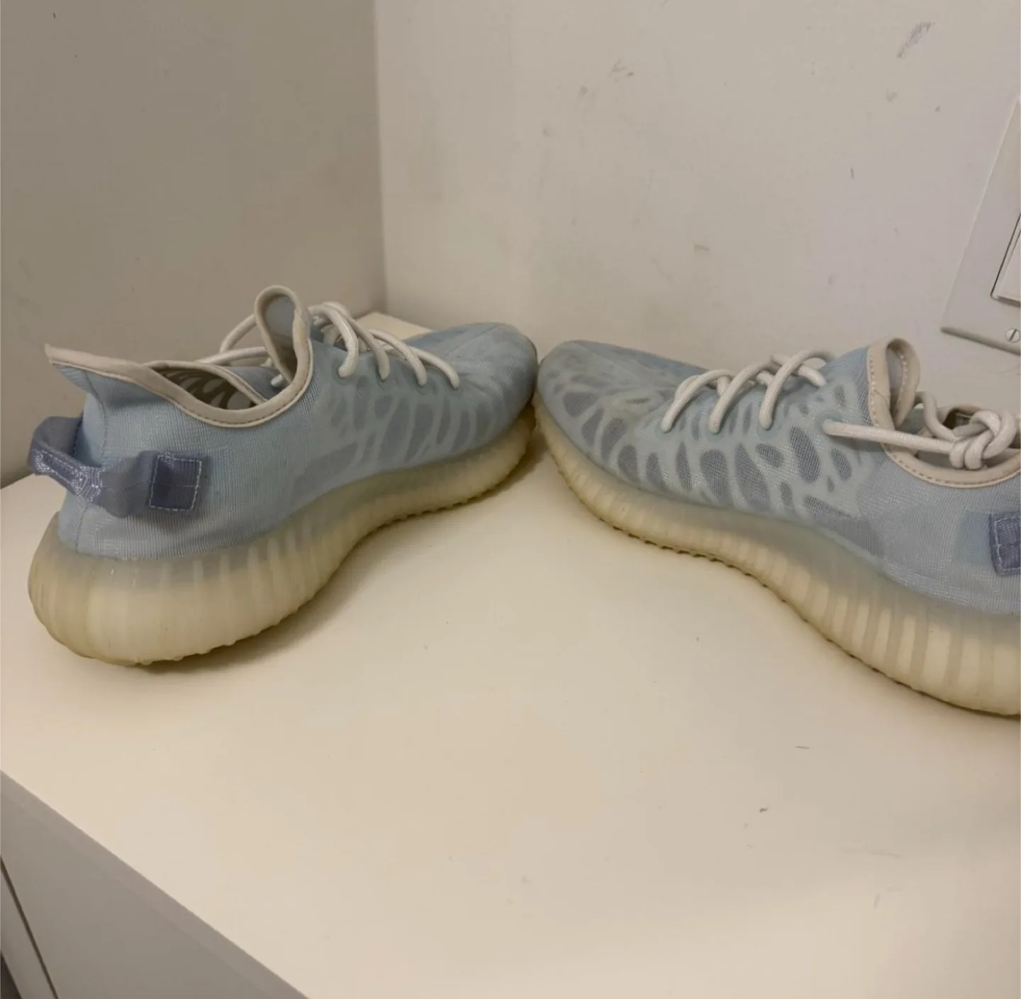 Adidas Yeezy Boost 350 V2 Mono Ice (Size 10) image indicator(5)