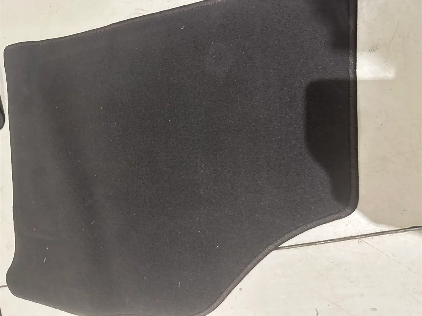 Buick Enclave Black Car Floor Mats 2025- Full Set🇨🇦 image indicator(3)