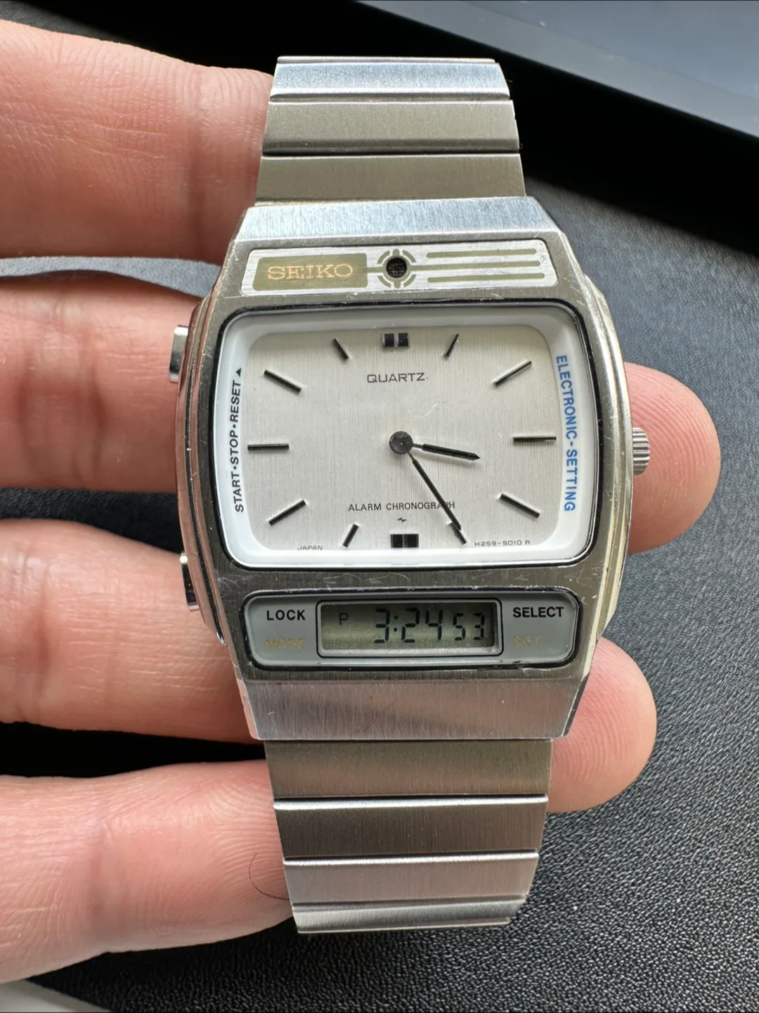 1970 Vintage Seiko Hybrid Ana-Digi Watch thumbnail