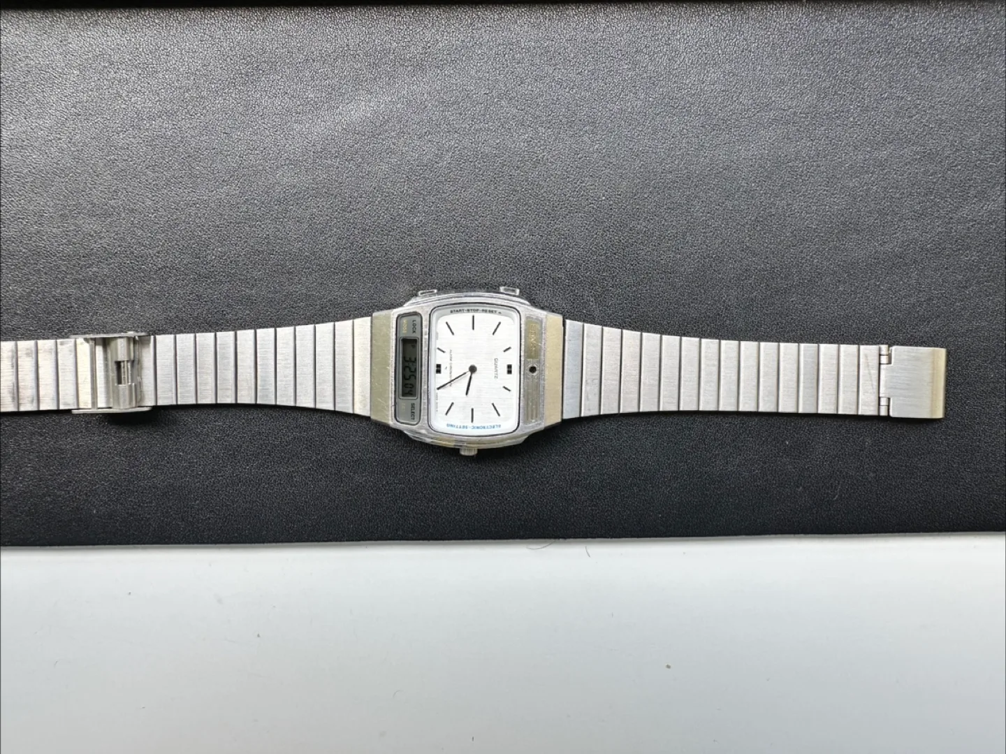 1970 Vintage Seiko Hybrid Ana-Digi Watch image indicator(3)
