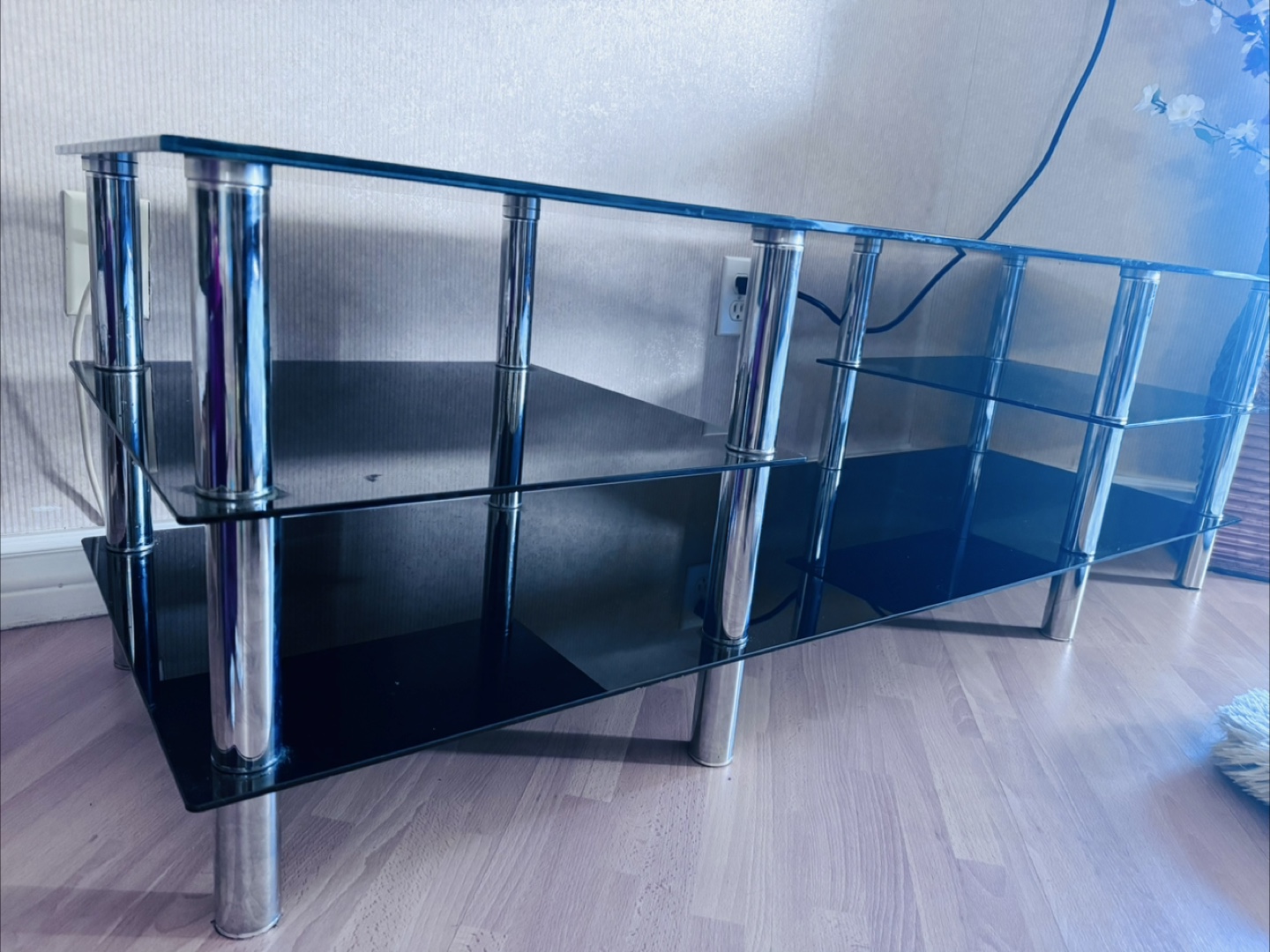 Black Glass TV Stand - photo 4