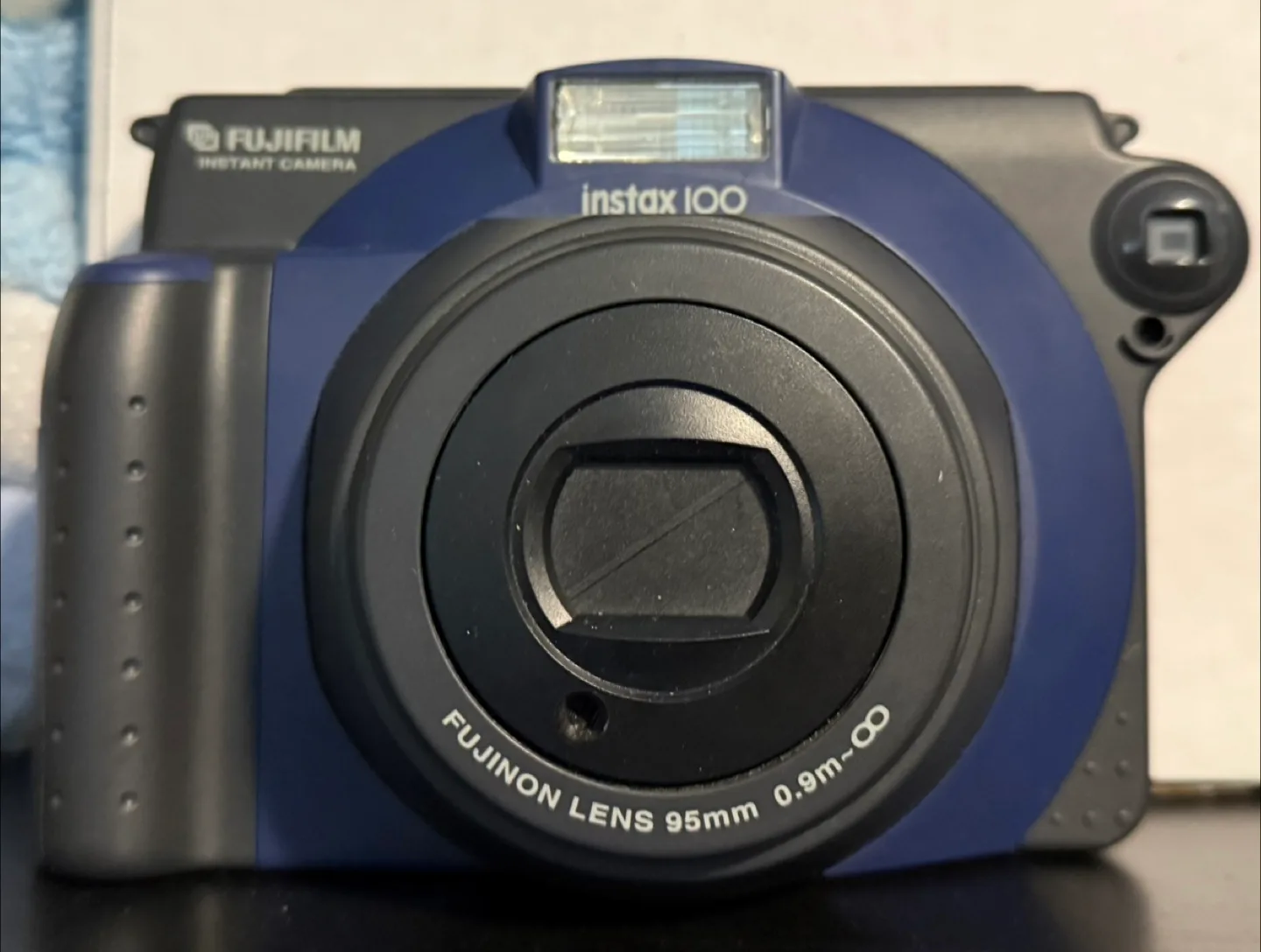 Fujifilm Instax 100 Instant Camera thumbnail