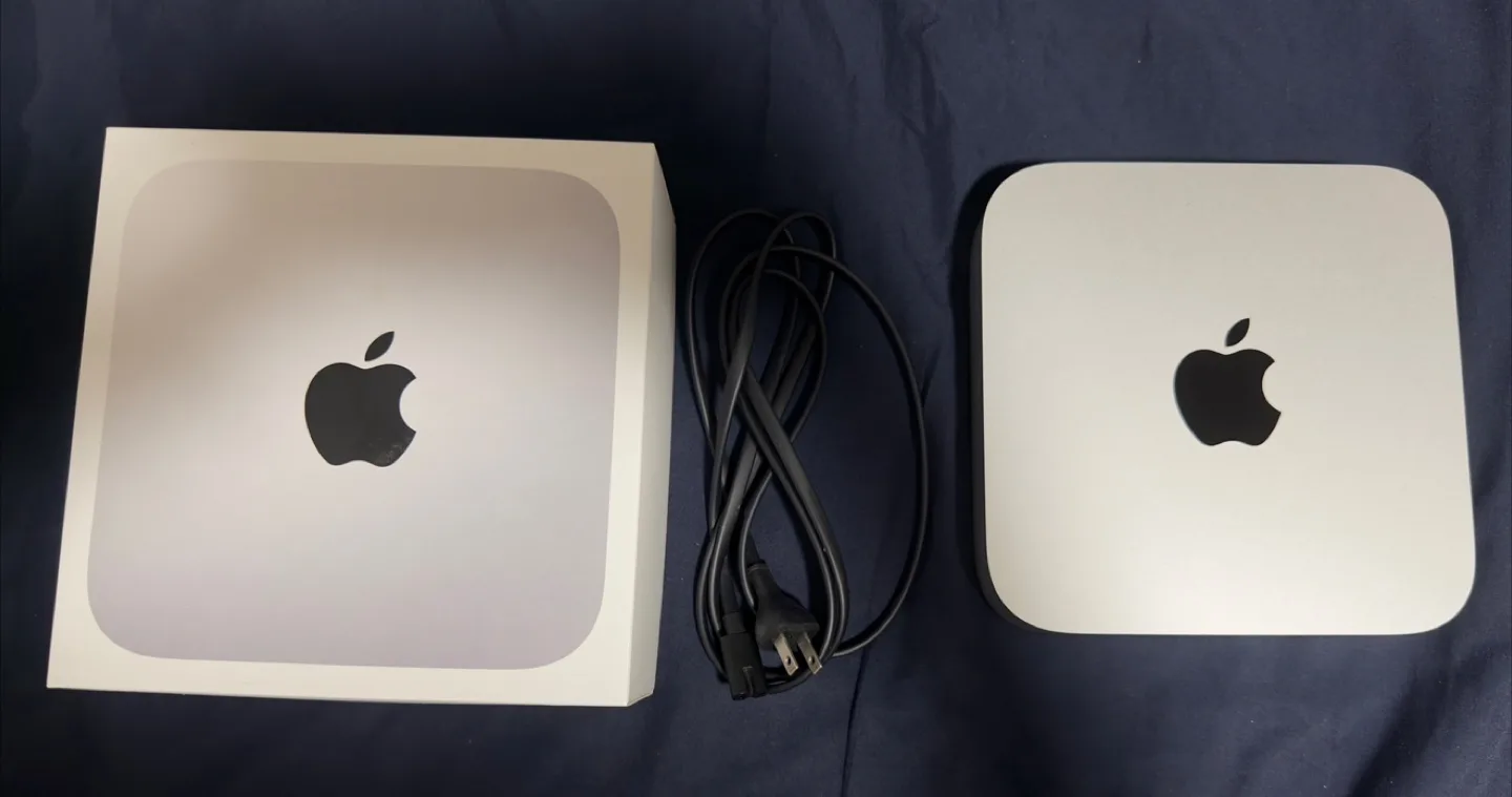 Apple Mac Mini M2 - Model No. - A2686 - Like New! thumbnail