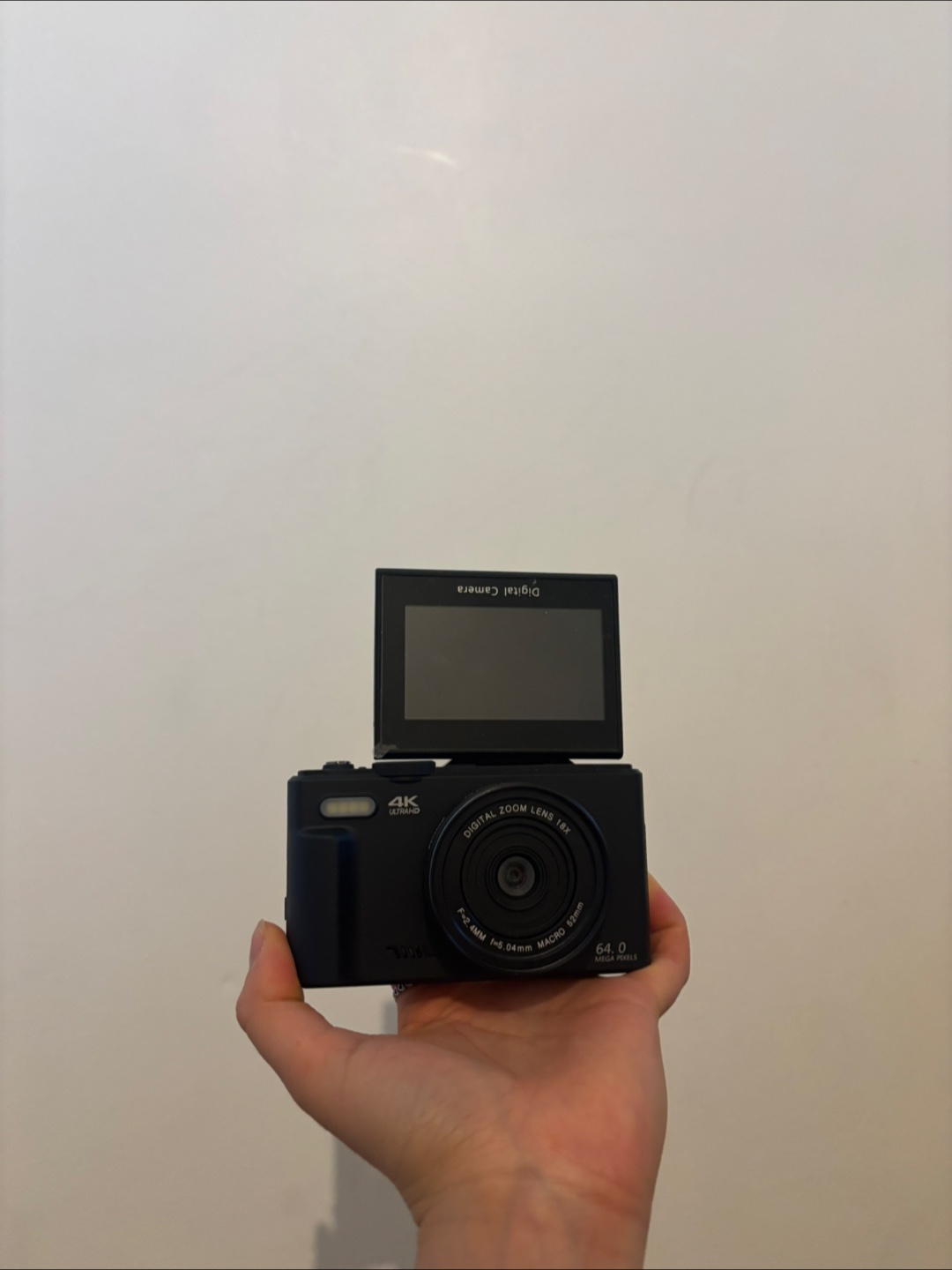 4K UltraHD Digital Camera - Like New! - photo 2