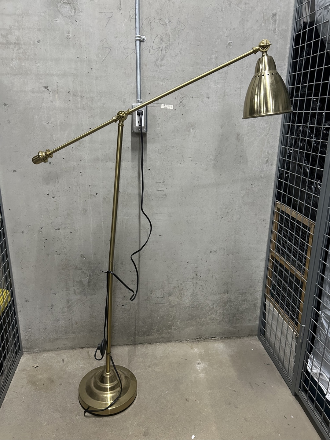 Brass Finish Adjustable Floor Lamp - photo 2