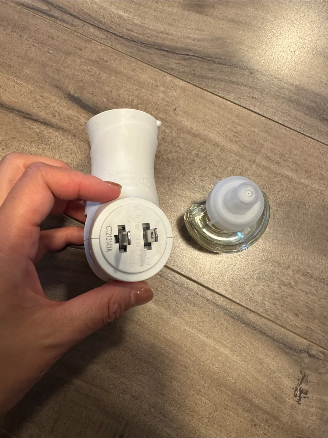 Air Wick Scented Oil Warmer & Refill 🇨🇦 image indicator(3)