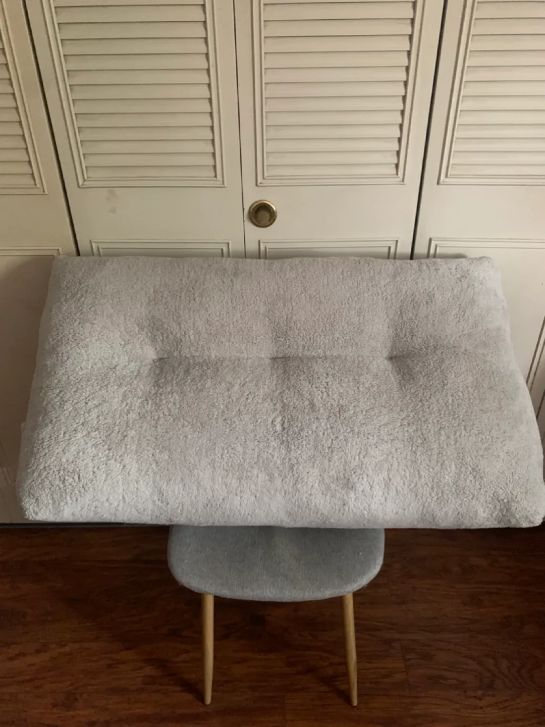 Casual Living Bed Rest Pillow thumbnail