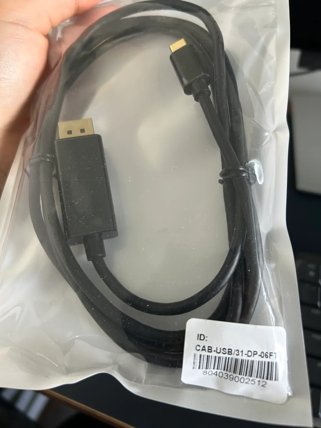 USB C to DisplayPort Cable - New image indicator(2)