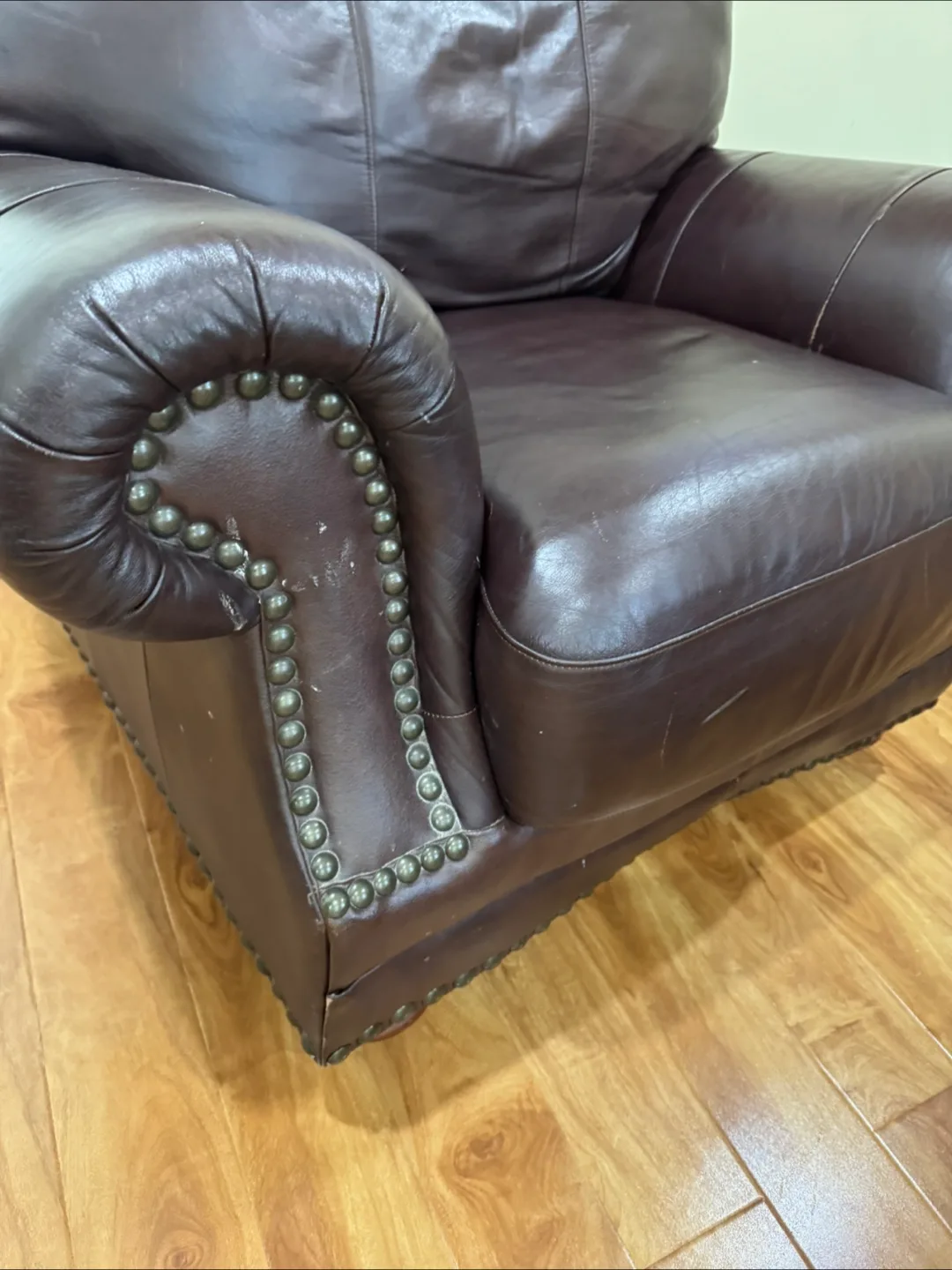 3 Leather Sofas Set image indicator(8)