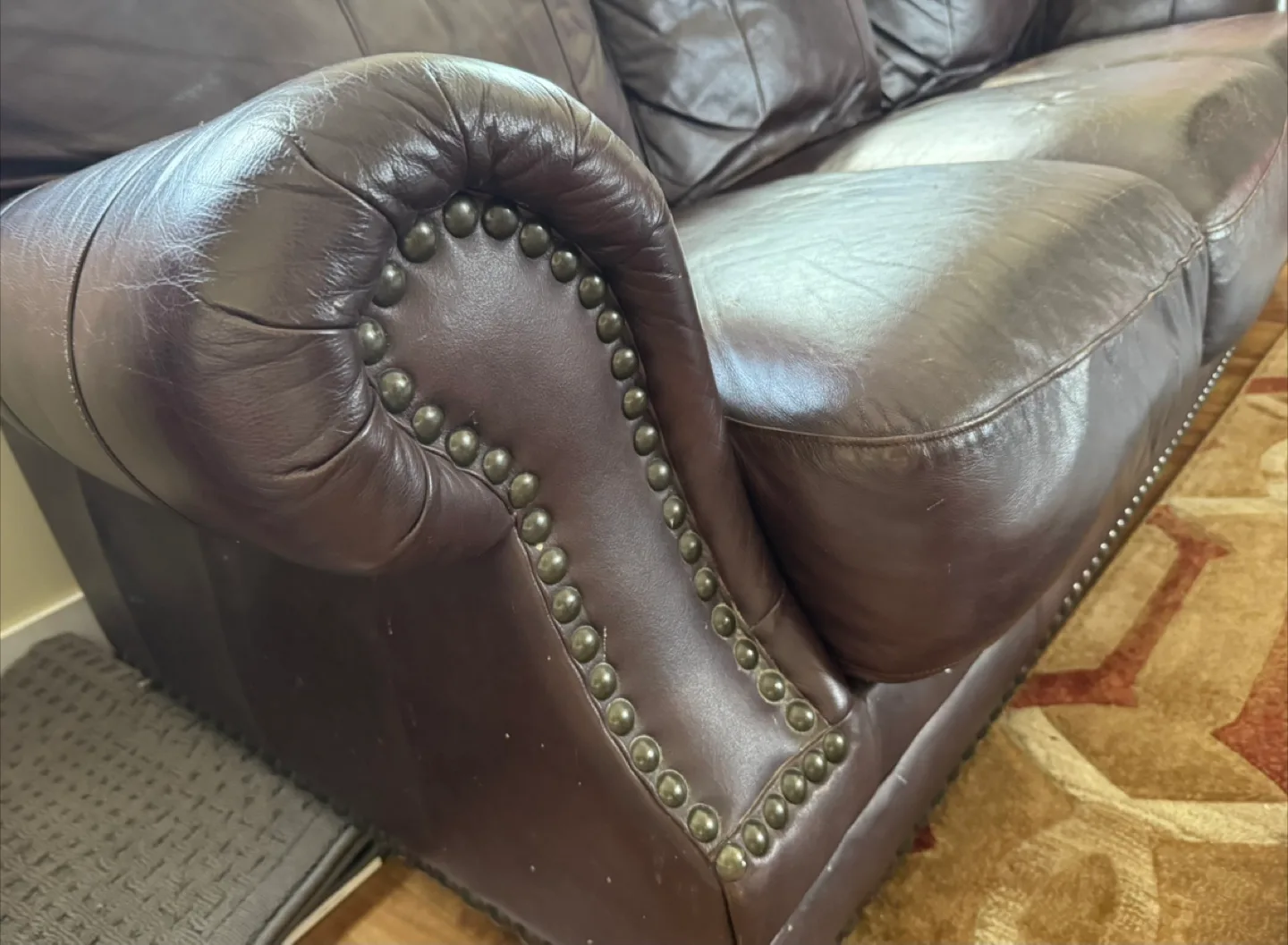 3 Leather Sofas Set image indicator(4)