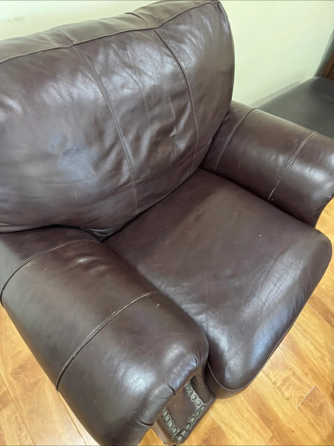 3 Leather Sofas Set image indicator(7)