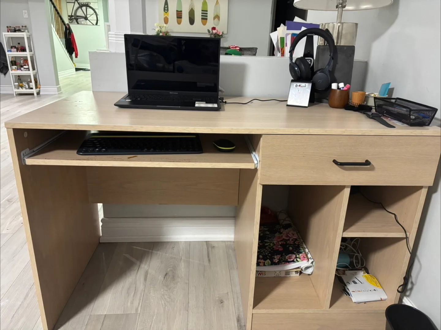 Light Wood Desk with Keyboard Tray thumbnail