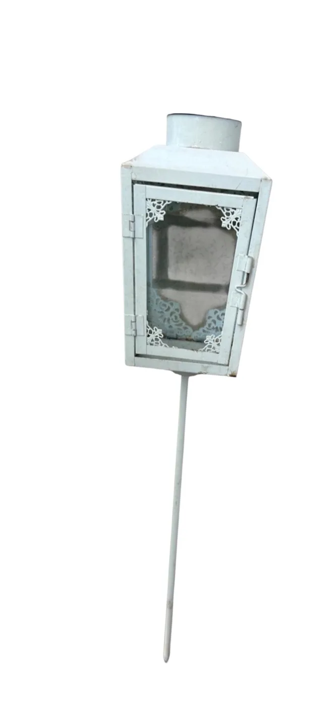 Solar Powered Outdoor Lantern thumbnail