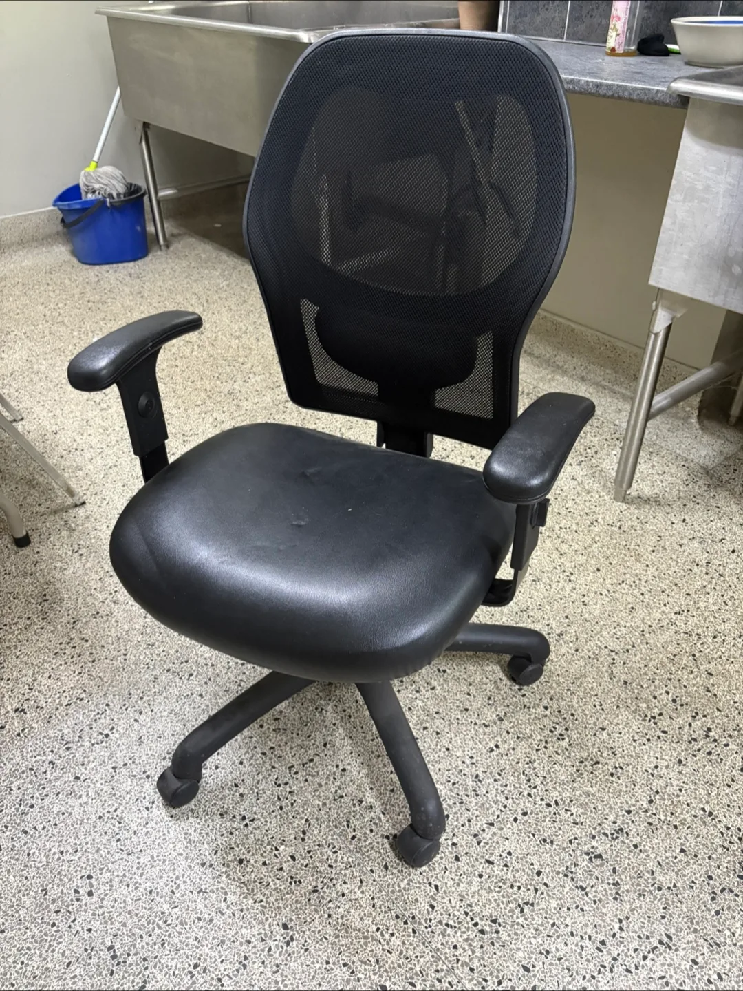 Black Office Chair thumbnail