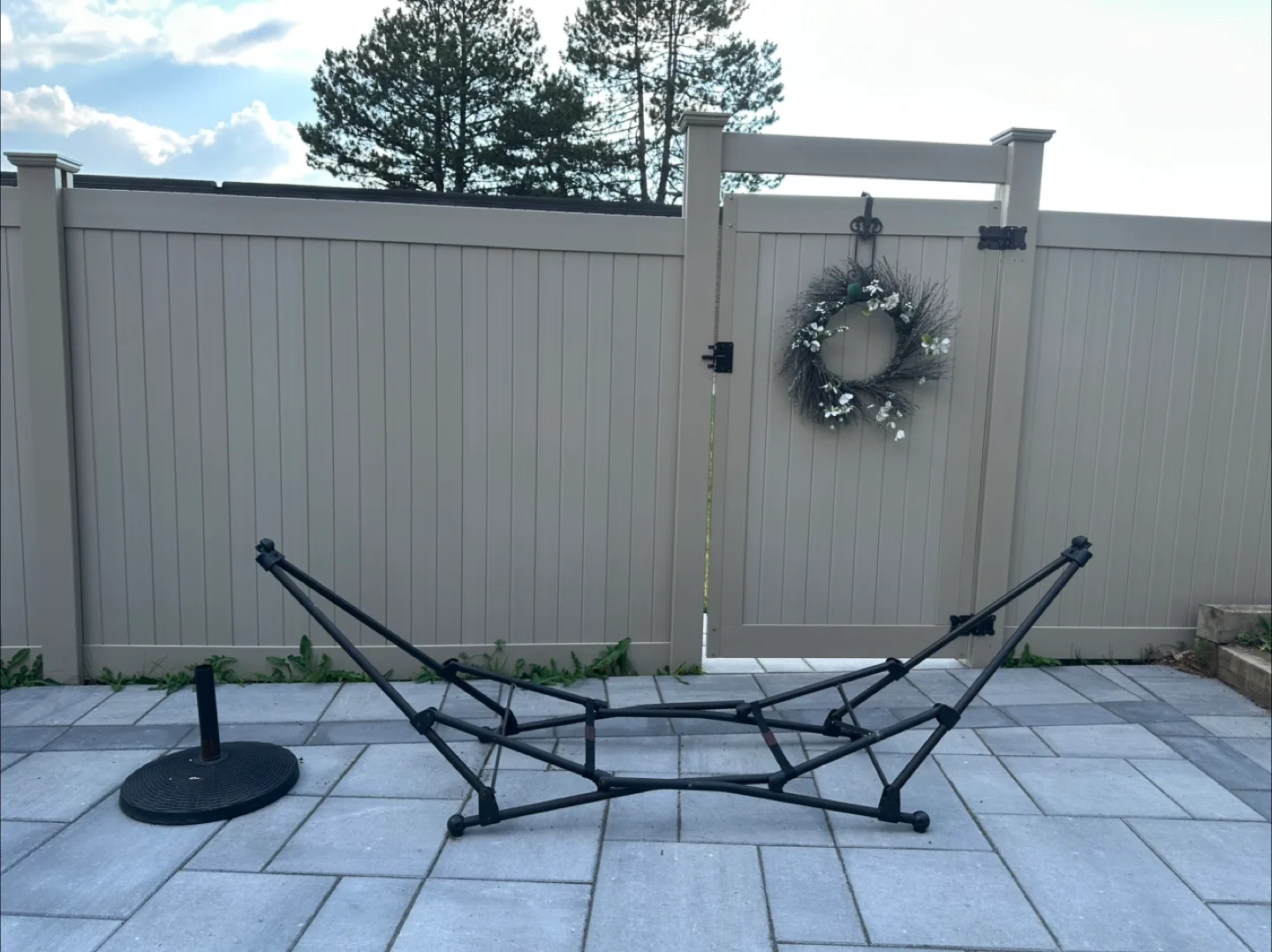 Hammock Stand CAD 20 and umbrella stand CAD 10 thumbnail