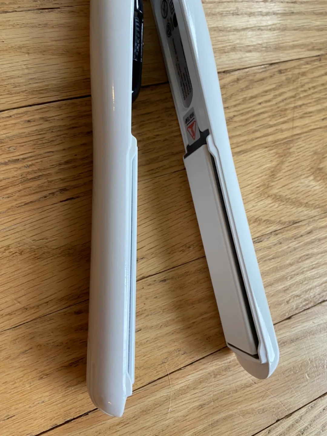 Glam Straightener with Box thumbnail