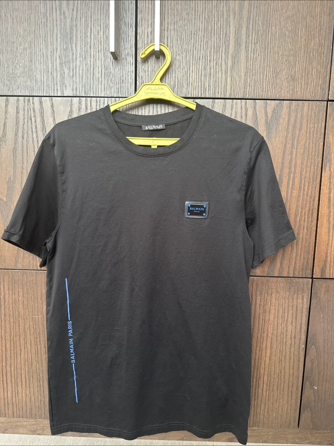 Balmain Black T-Shirt 🇨🇦 thumbnail