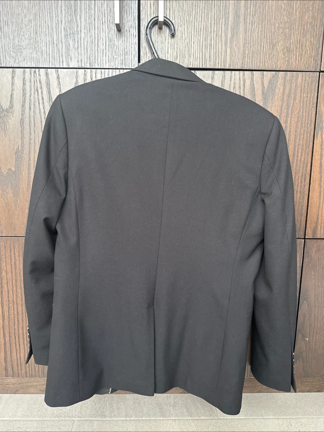 Demonri Slim Fit Black Suit Jacket - Size 46🇨🇦 image indicator(2)