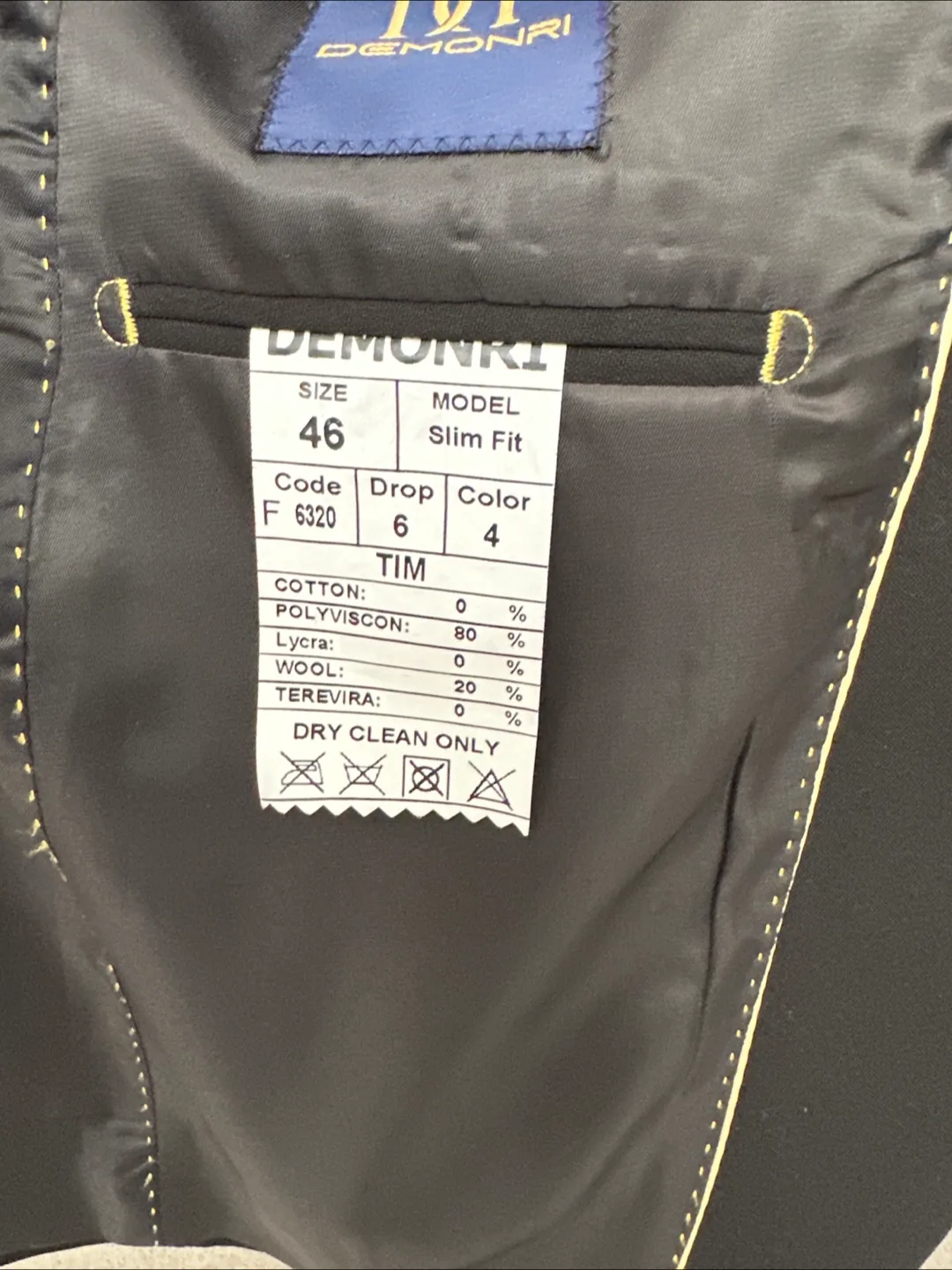 Demonri Slim Fit Black Suit Jacket - Size 46🇨🇦 image indicator(3)