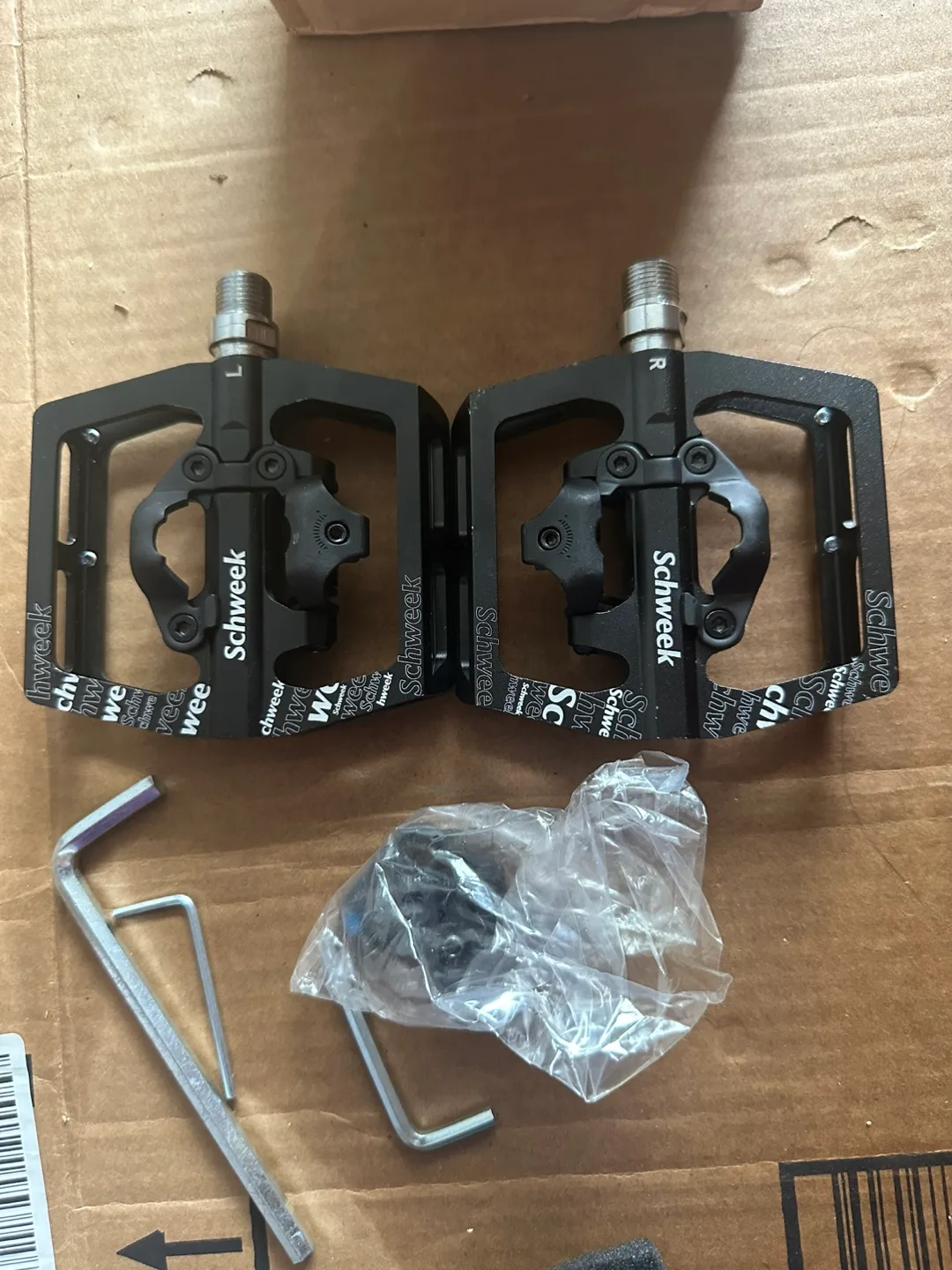 Schweek Bike Pedals - Black thumbnail
