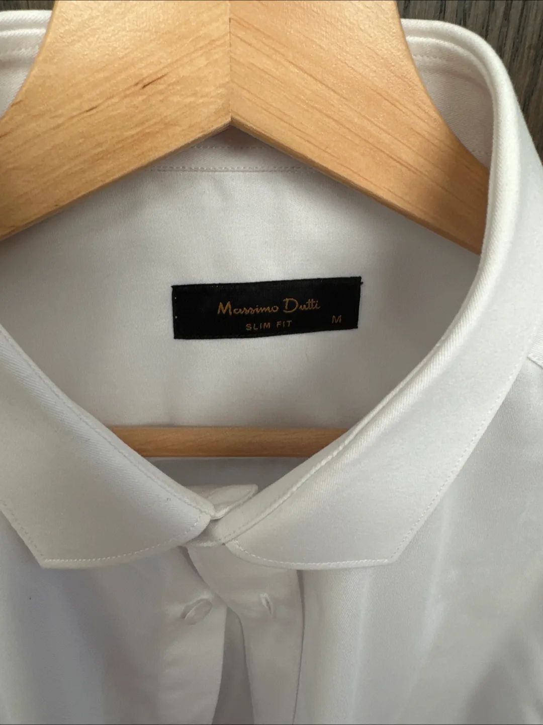 Massimo Dutti Slim Fit White Shirt - Size M🇨🇦 image indicator(2)