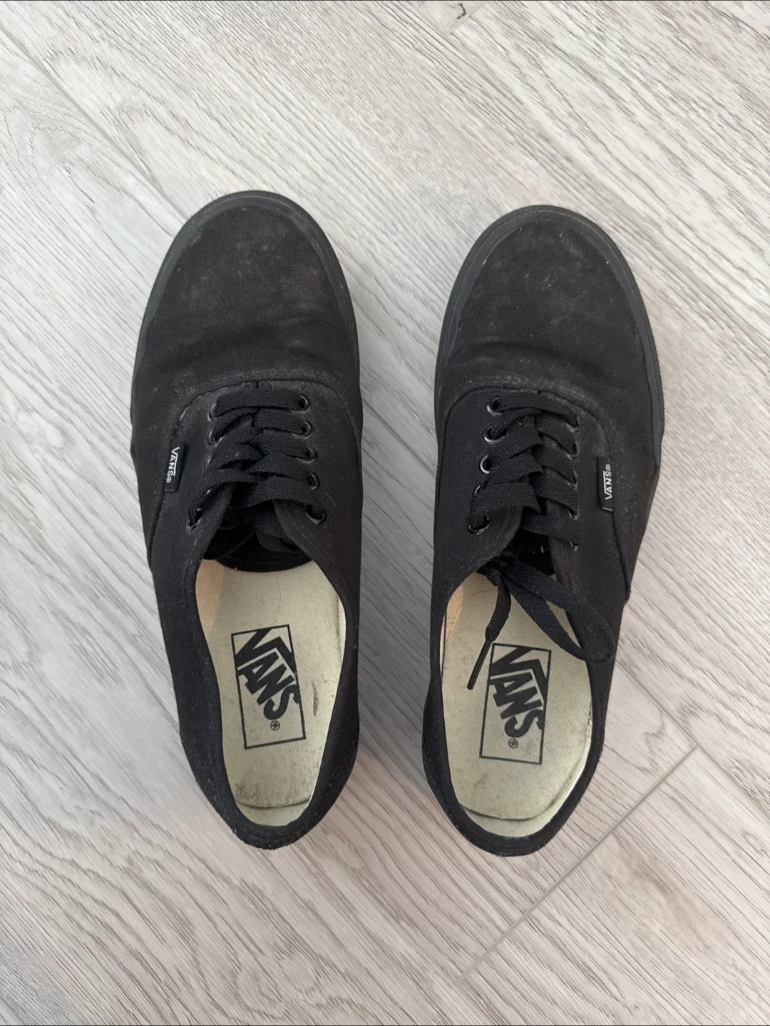 🖤 Vans Authentic Black Shoes thumbnail