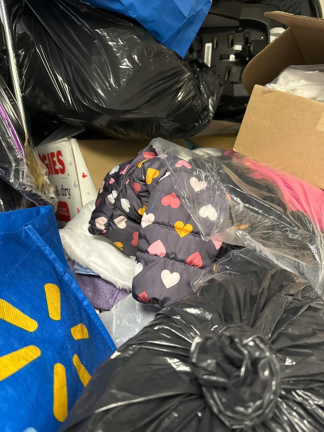 Baby’s preloved clothes thumbnail