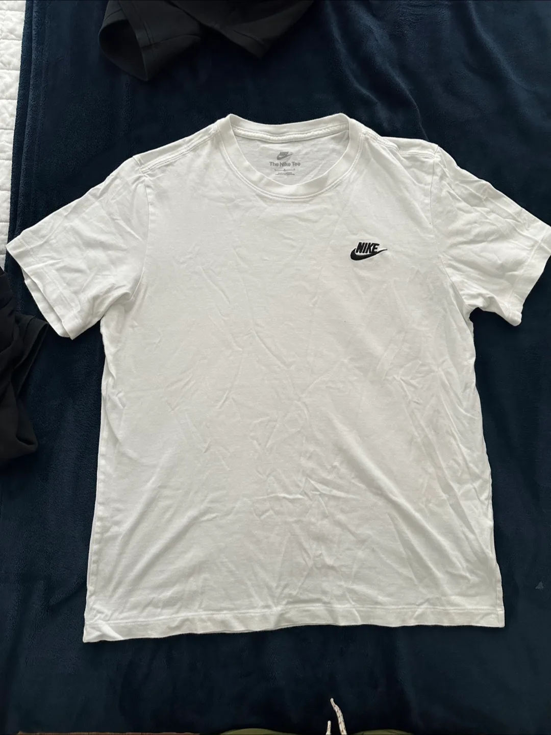 Nike The Nike Tee - White, Size L thumbnail