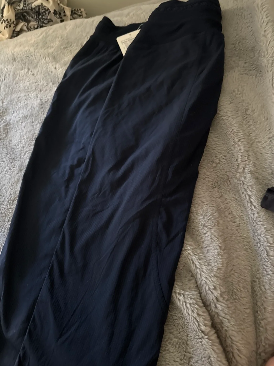 Lululemon Black Jogger Pants image indicator(2)