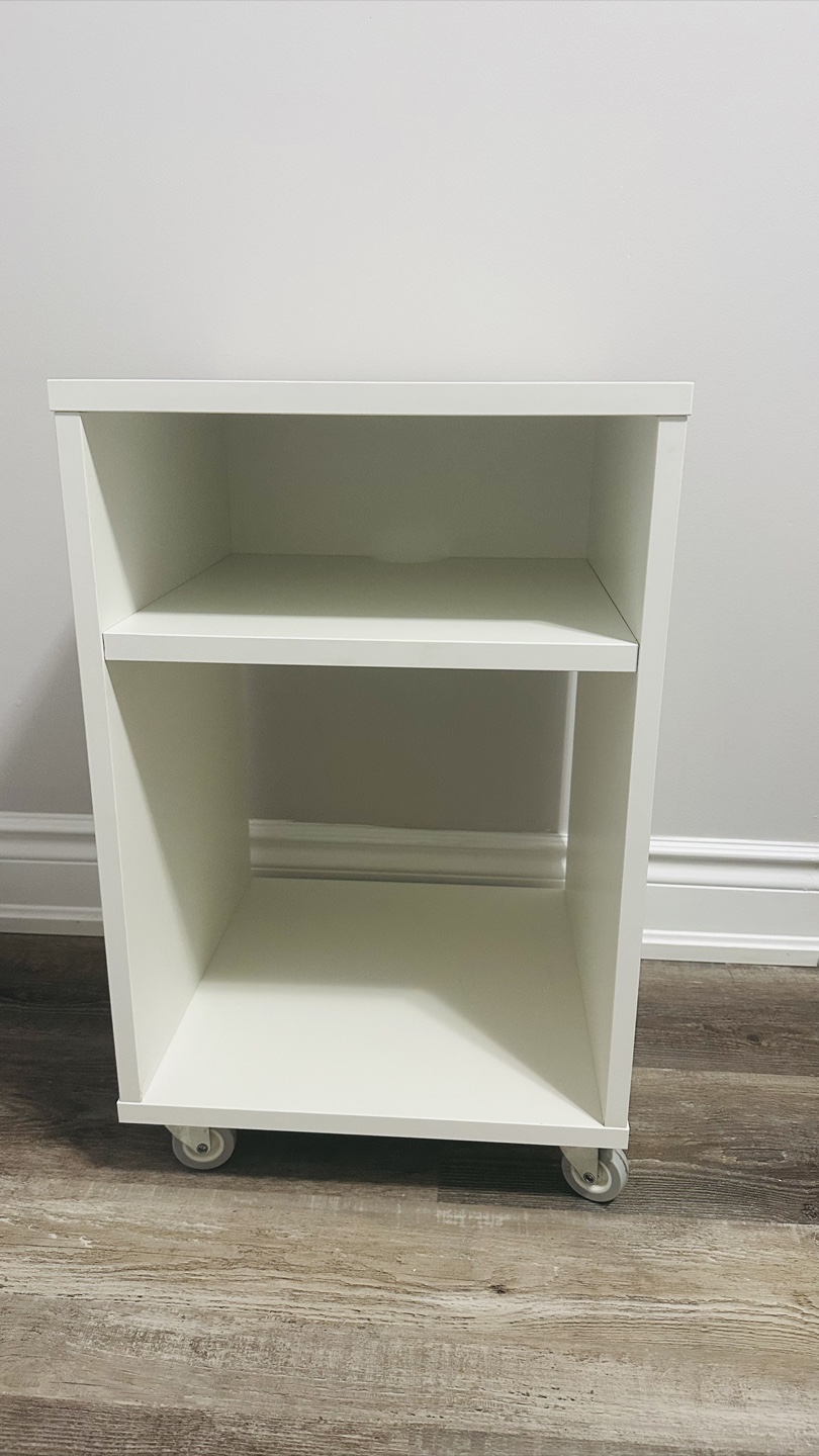 Night Stand Tables with Wheels
