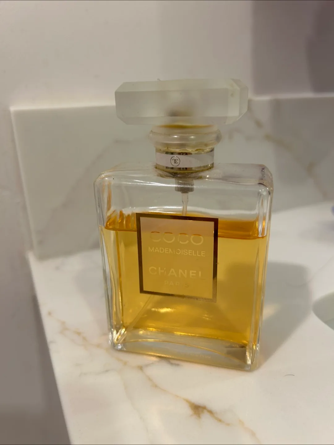 Chanel Coco Mademoiselle Eau de Parfum thumbnail