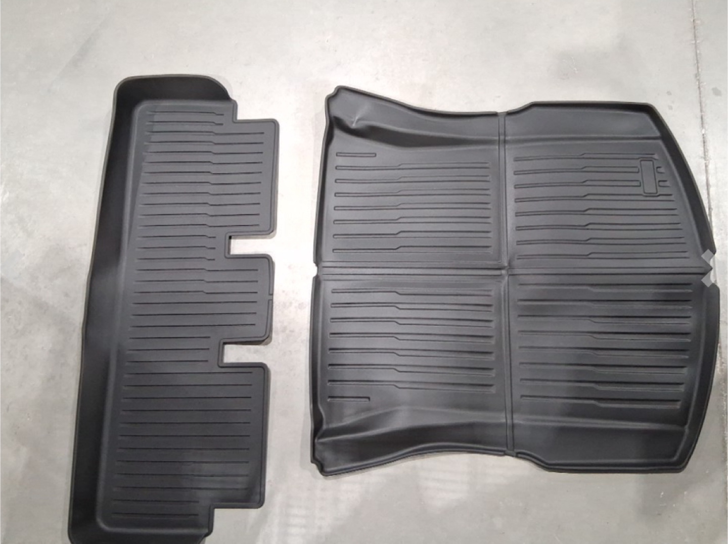 NEW 6pc Tesla all weather mats - photo 3