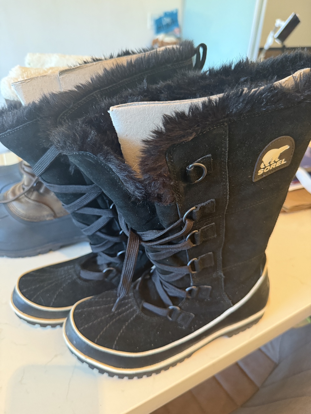 Sorel Black Female Winter Boots(Size9)