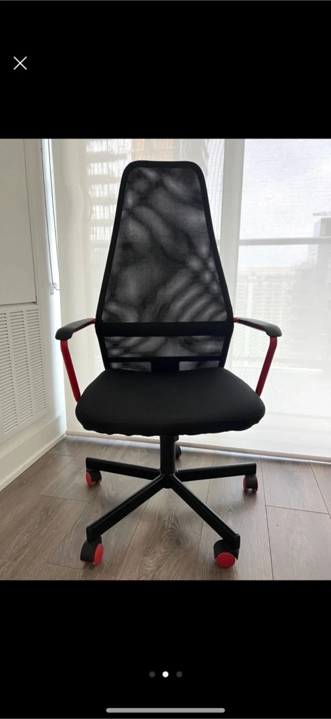Moving sale! must go by today IKEA Gaming Chair, Black image indicator(2)