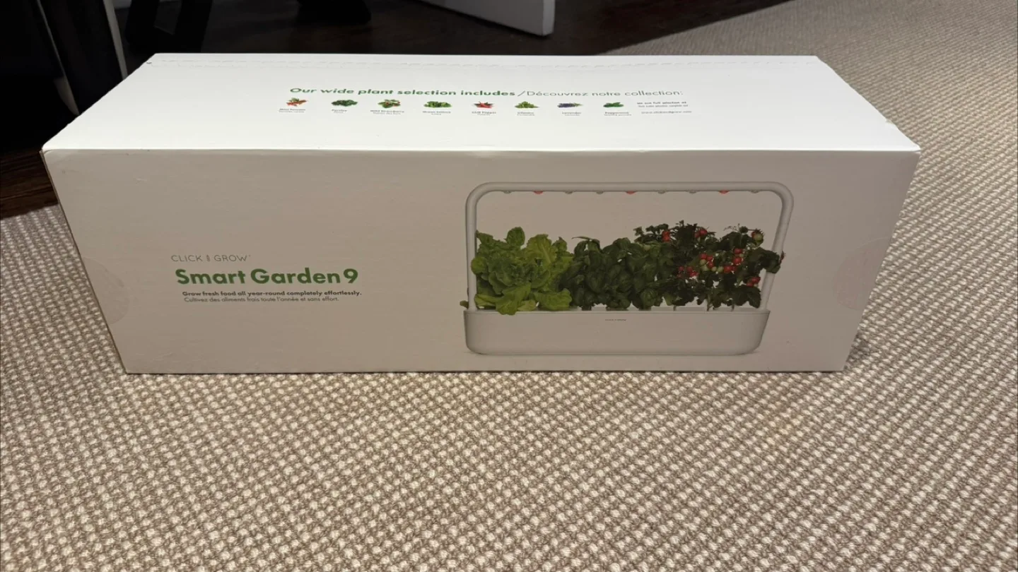 Click & Grow Smart Garden 9 Indoor Garden thumbnail