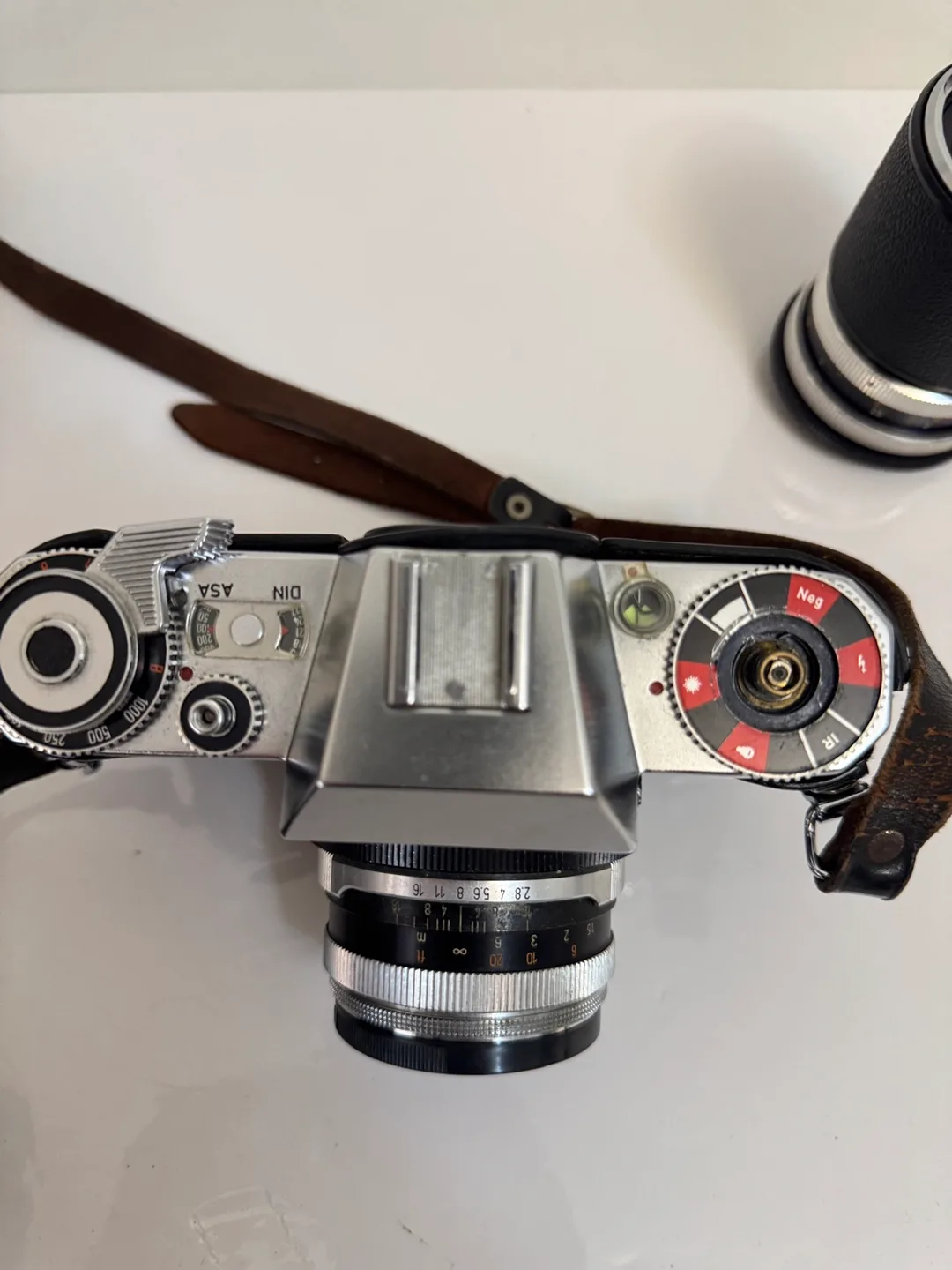 Vintage Icarex 35 S Film Camera w/ Super-Dynarex Lens image indicator(3)