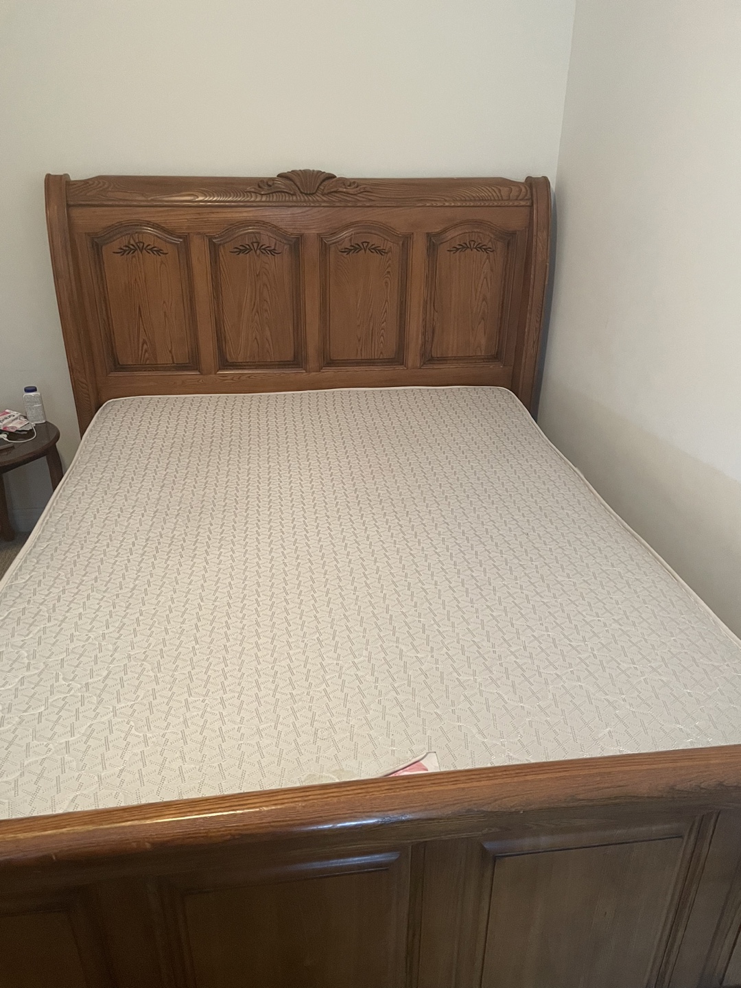Mattress - Excellent Condition - photo 5