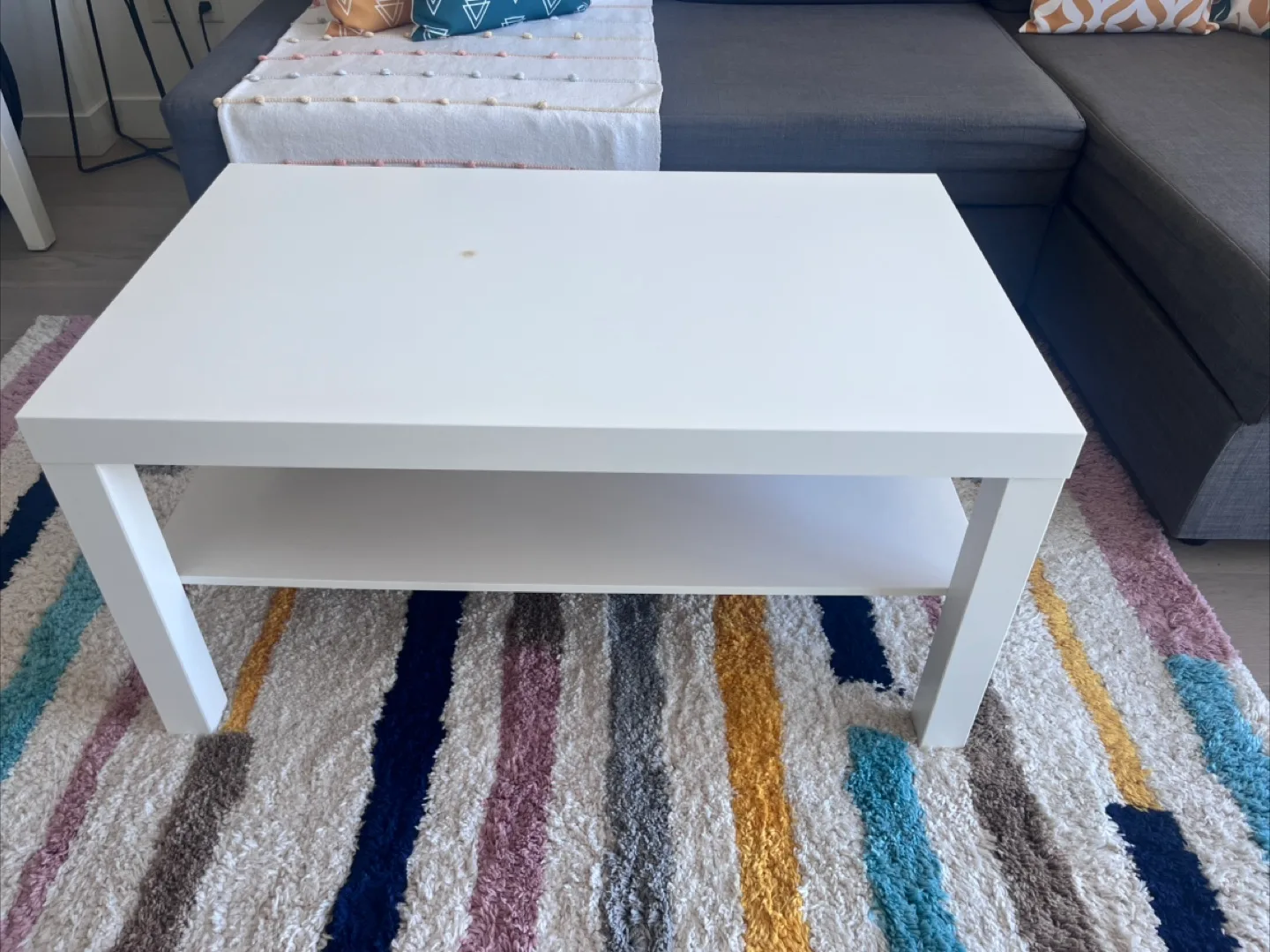 IKEA White Coffee Table thumbnail