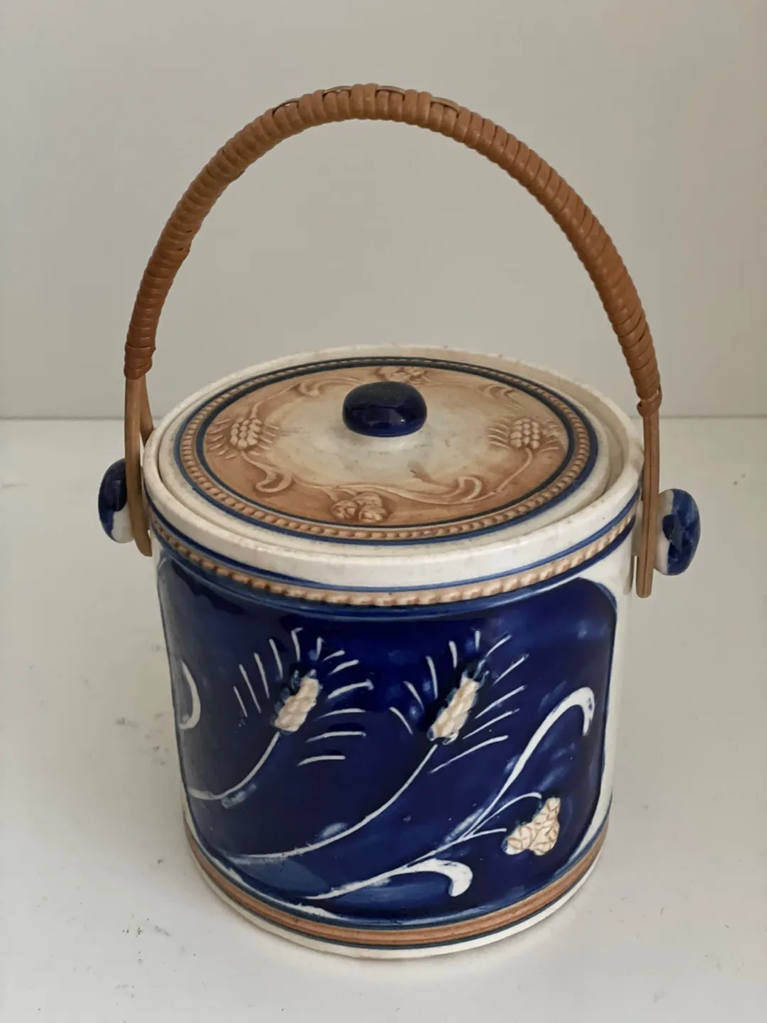 Vintage Made in Japan Ceramic pot thumbnail