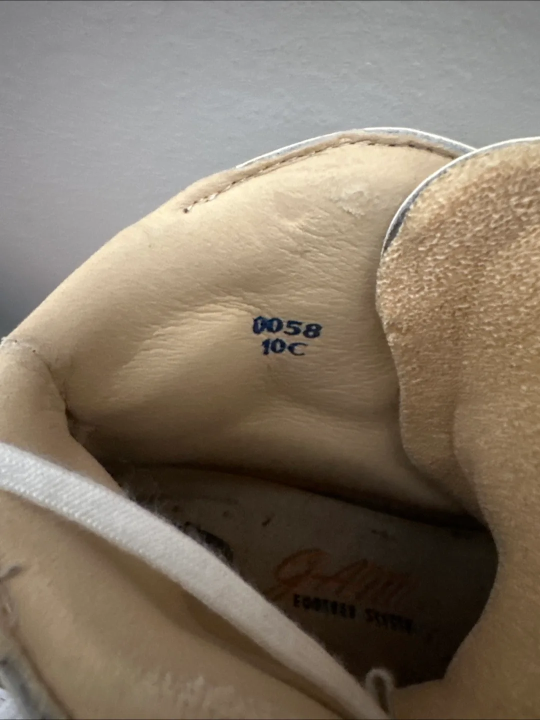 GAM Ice Skates - Size 10C🇨🇦 image indicator(3)