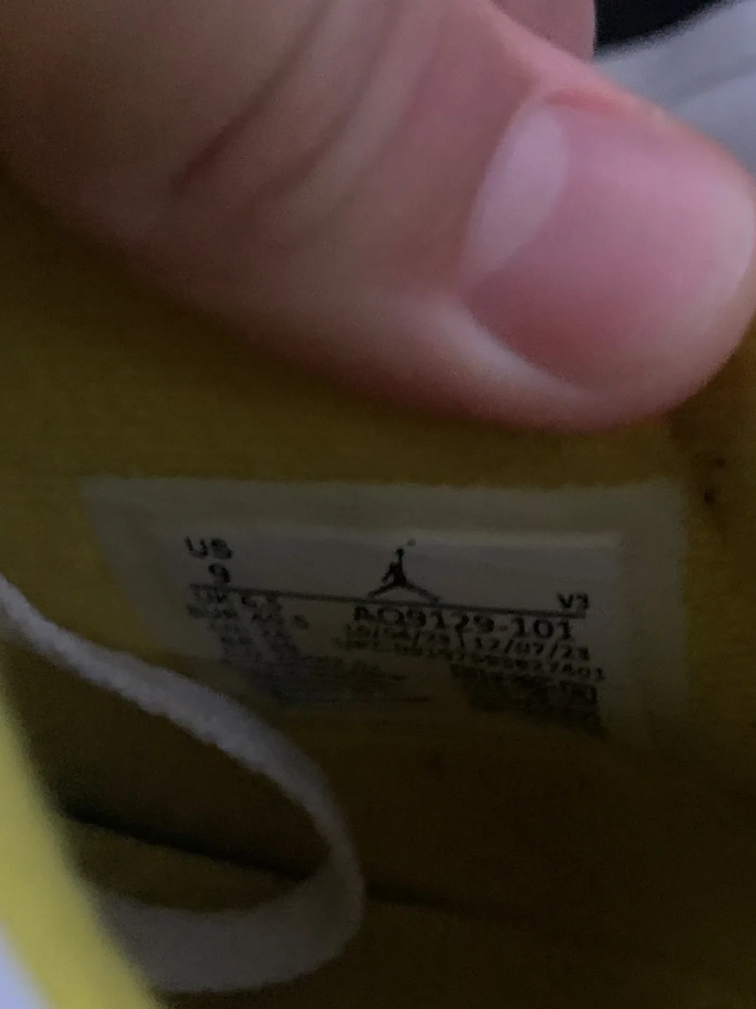Air Jordan 4 white coconut milk image indicator(4)