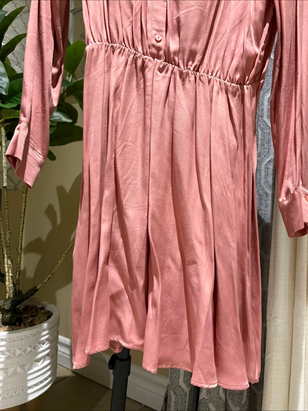 Zara Pink Dress - Size S image indicator(3)