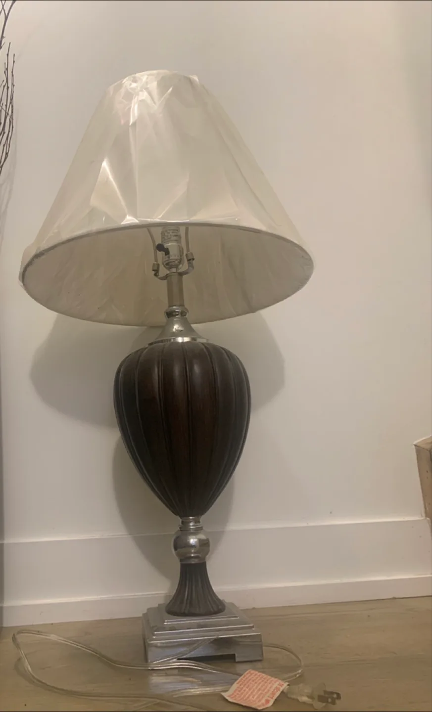 Brown Lamp w/lightbulb thumbnail