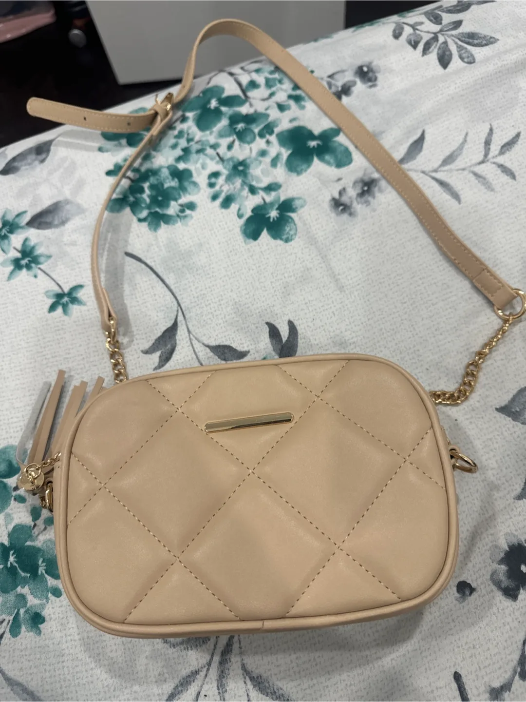 Beige Quilted Crossbody Bag thumbnail