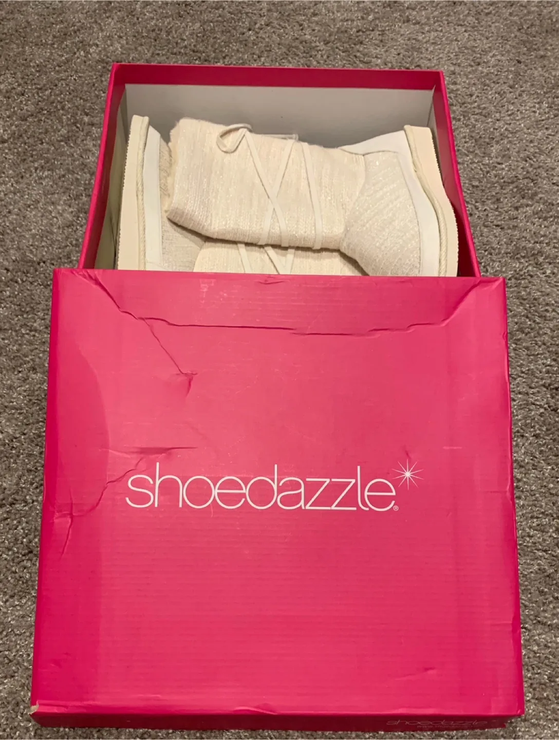 New Never Worn ShoeDazzle Cream Winter Boots - Size 7