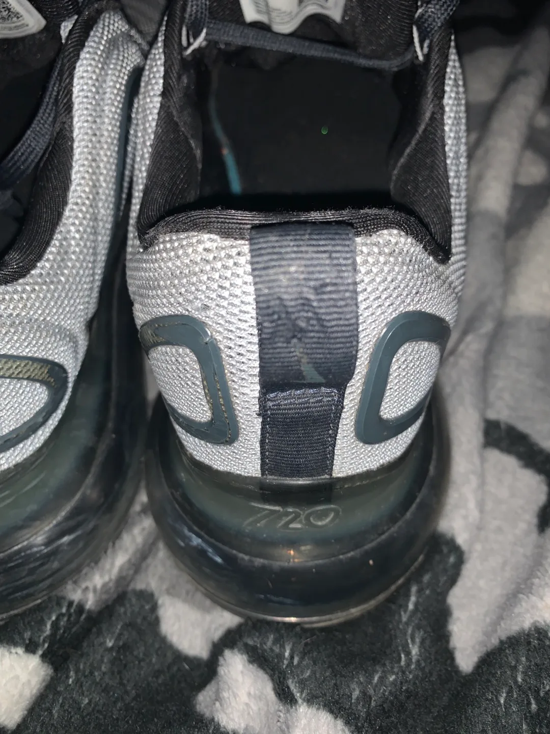 Nike Air Max 720 Grey image indicator(3)